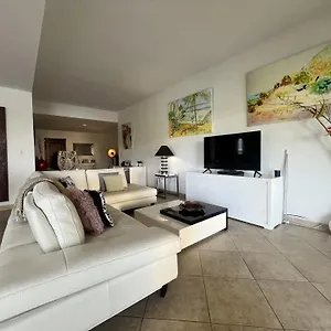 Apartment Luxury Marina & Sea View At Porto Cupecoy St Maarten, Lowlands